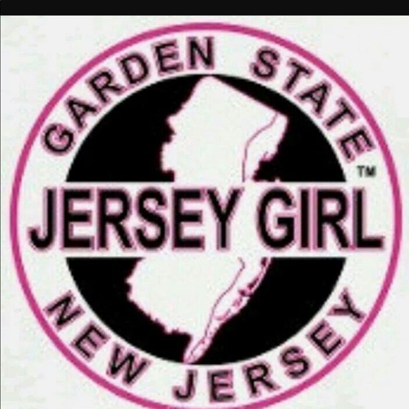 Meet ⭐️Posh Ambassador⭐️💚Gail💚 - Picture 4 of 8